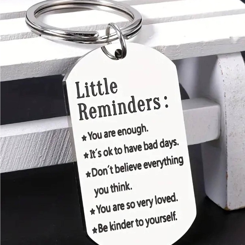 New lettering keychain engraved keyring